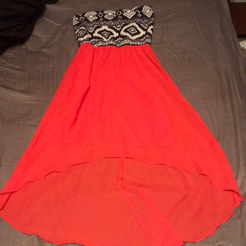 Strapless dress
